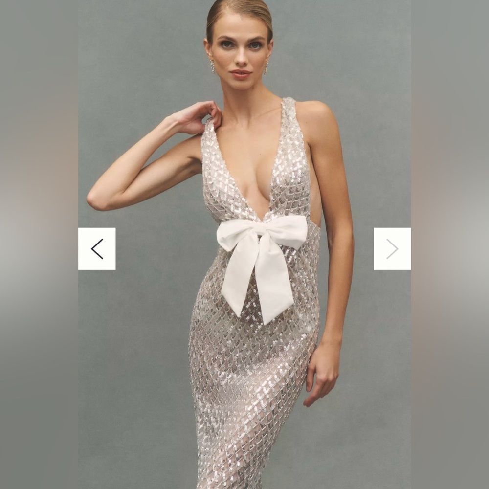 NWOT BRONX AND BANCO Liora Bridal Gown , Elegant Silver Evening Gown with Bow - Picture 4 of 16